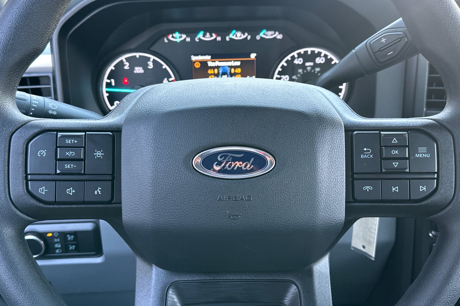 Used 2024 Ford F350 XLT AWD/4WD image 19