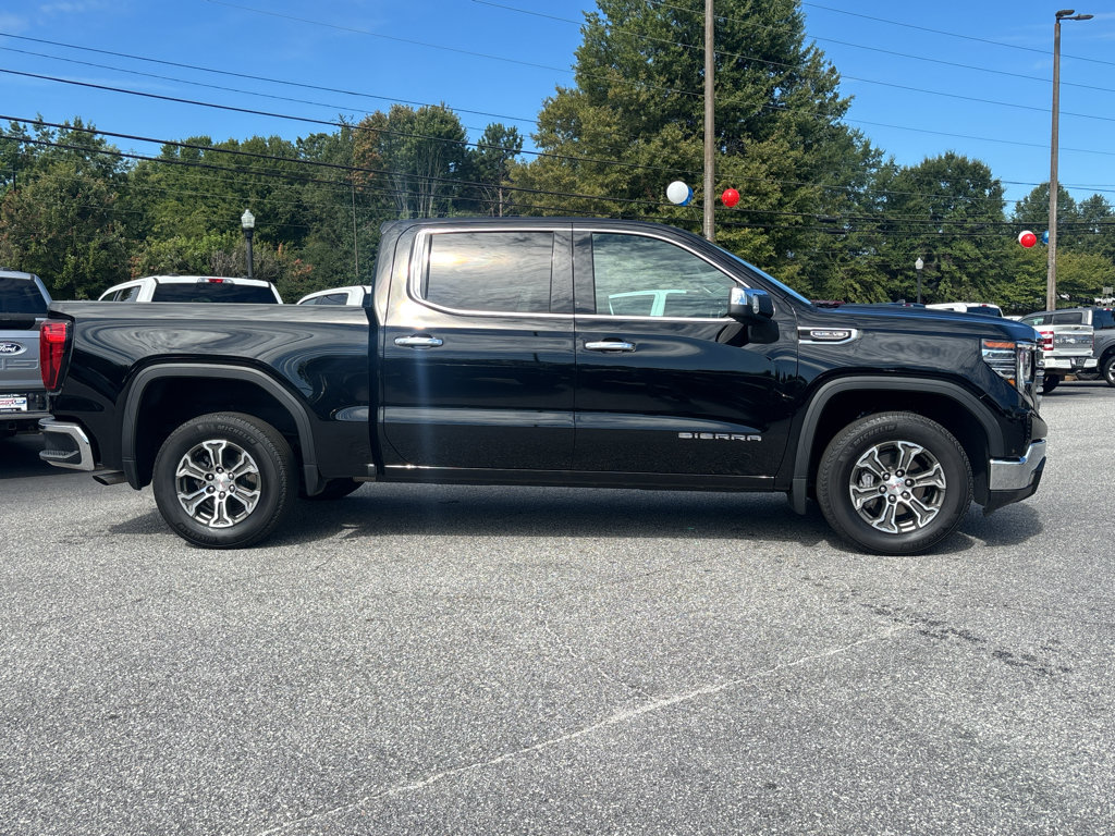 Used 2026 GMC Sierra 1500 SLT RWD image 4
