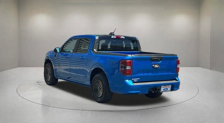 New 2025 Ford Maverick Lobo image 5