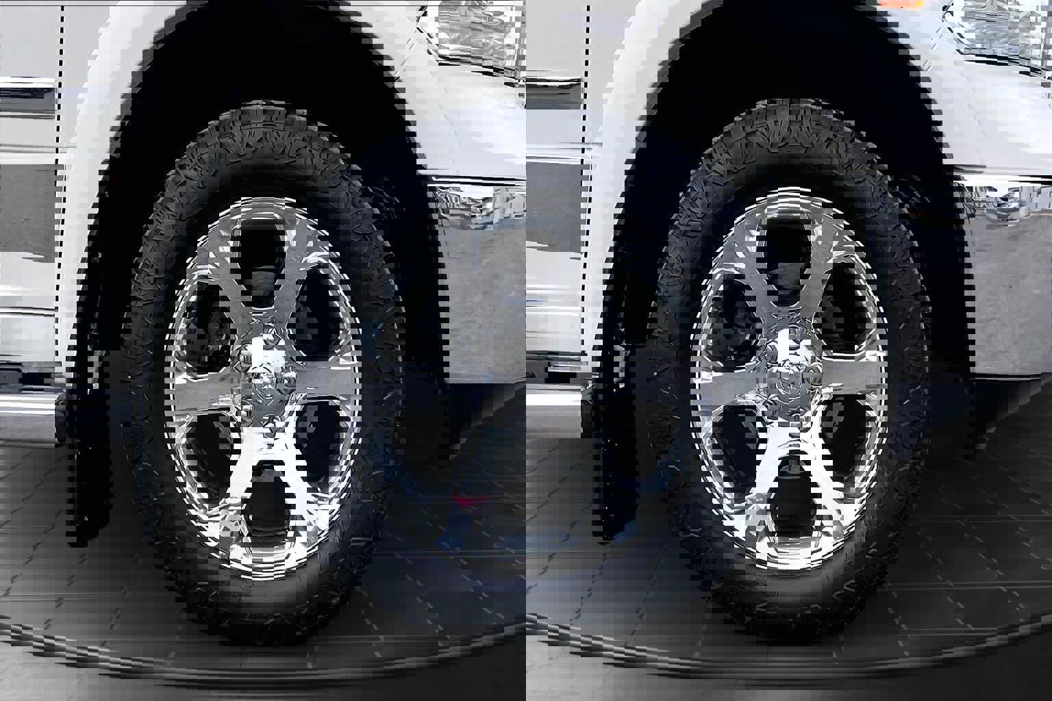 Used 2016 RAM 1500 Laramie image 34