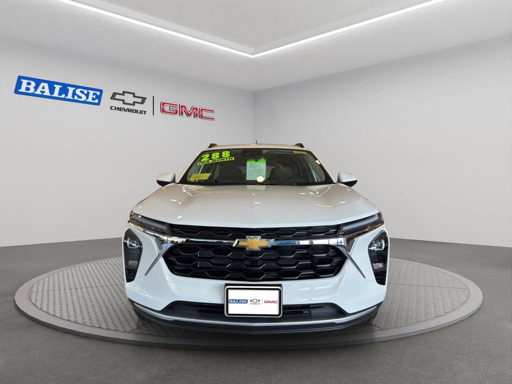 New 2025 Chevrolet Trax LT w/ Driver Confidence Package image 3