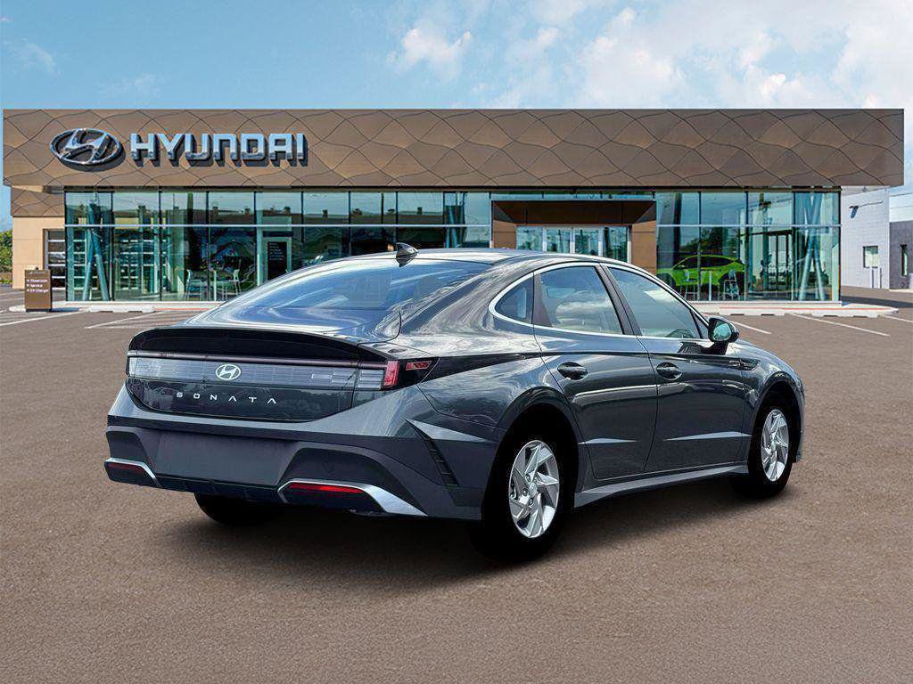 New 2026 Hyundai Sonata SE FWD image 7
