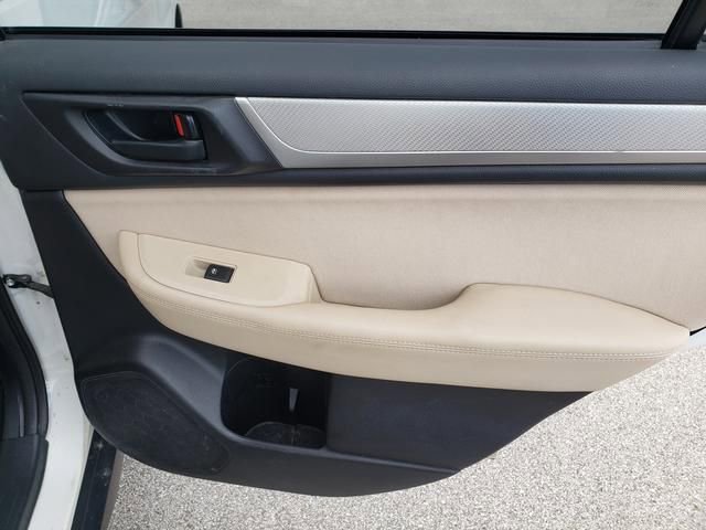 Used 2017 Subaru Outback 2.5i image 17