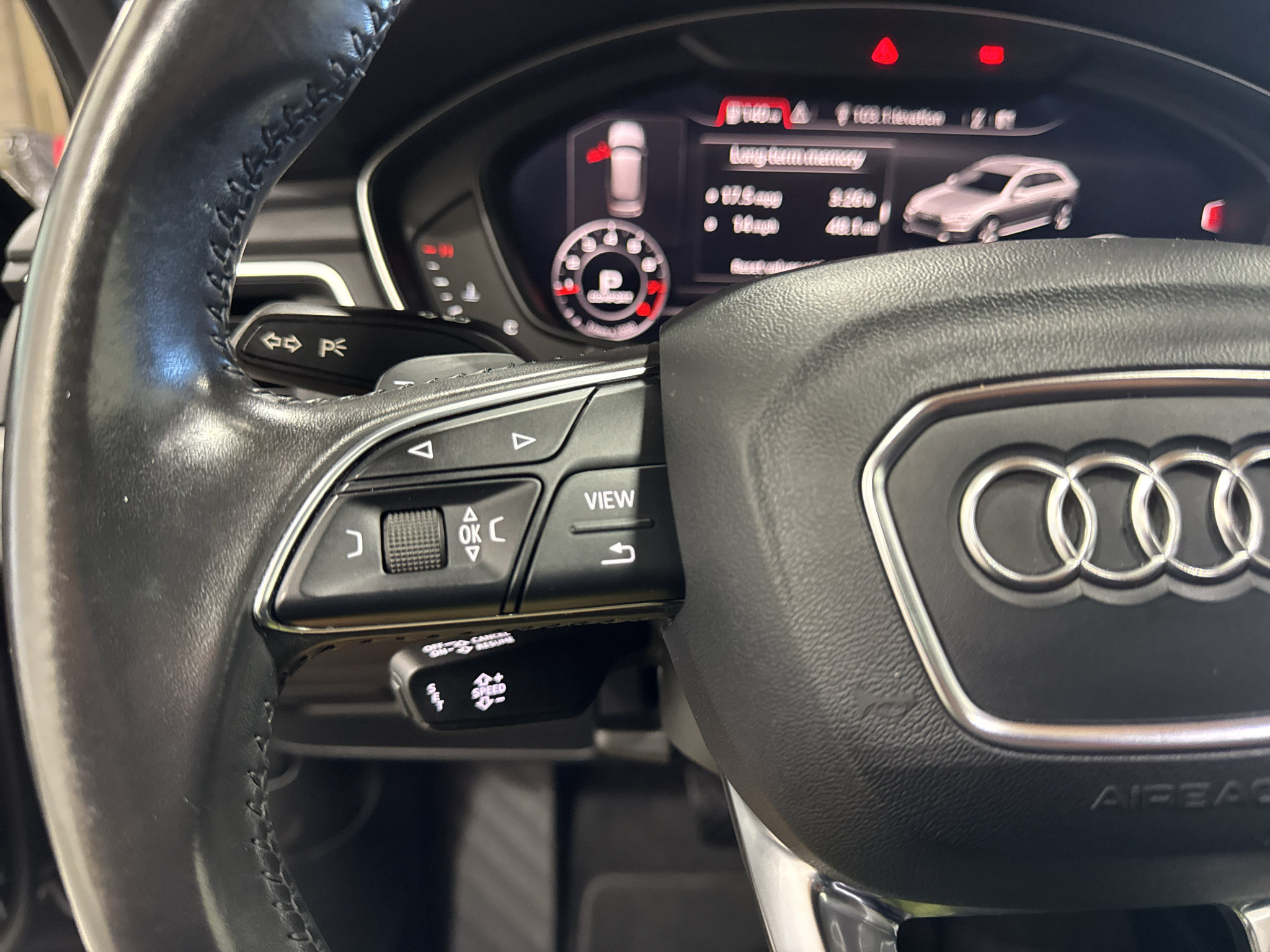 Used 2017 Audi A4 2.0T allroad Premium Plus w/ Technology Package AWD/4WD image 25