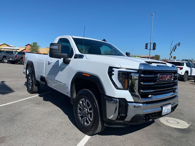 Certified 2025 GMC Sierra 3500 SLE w/ SLE Convenience Package AWD/4WD image 4