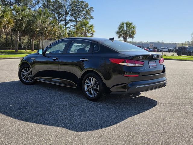 Used 2019 Kia Optima LX image 4