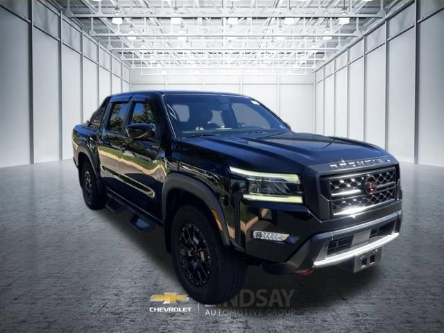 Used 2022 Nissan Frontier PRO-4X w/ Pro-4X Premium Package AWD/4WD image 3