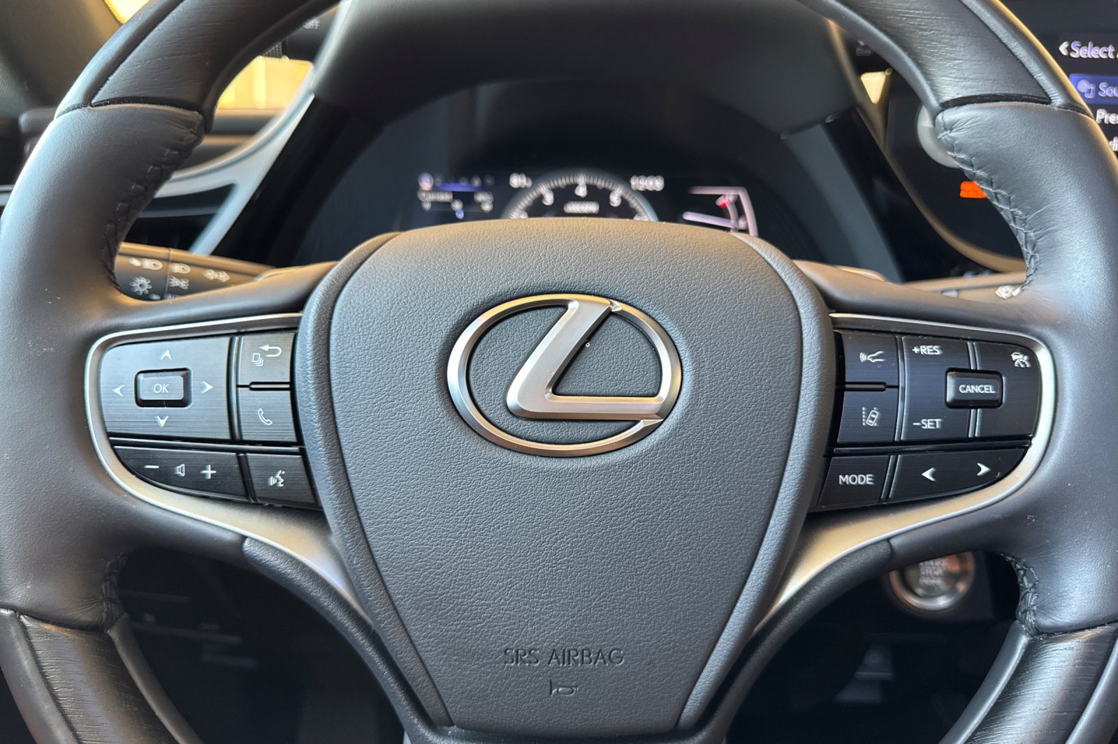 Certified 2022 Lexus ES 350 w/ Accessory Package 2 FWD image 26