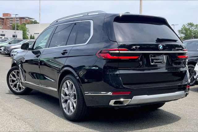 Used 2025 BMW X7 xDrive40i w/ Executive Package AWD/4WD image 10