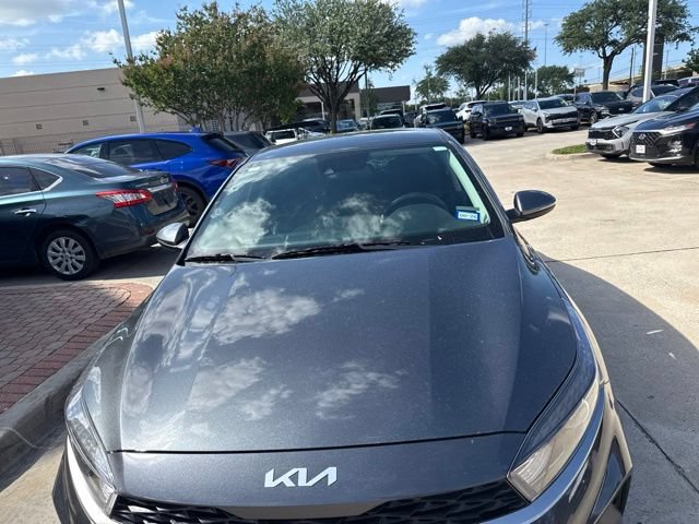 Certified 2024 Kia Forte LXS w/ LXS Technology Package FWD image 3