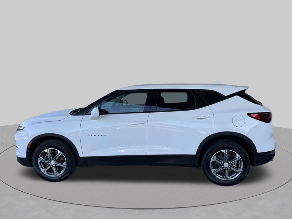 Used 2024 Chevrolet Blazer LT FWD image 6