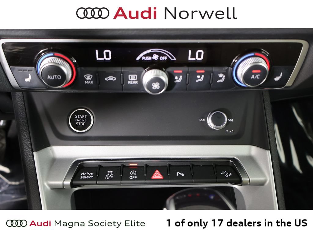 Used 2023 Audi Q3 2.0T Premium w/ Convenience Package AWD/4WD image 5