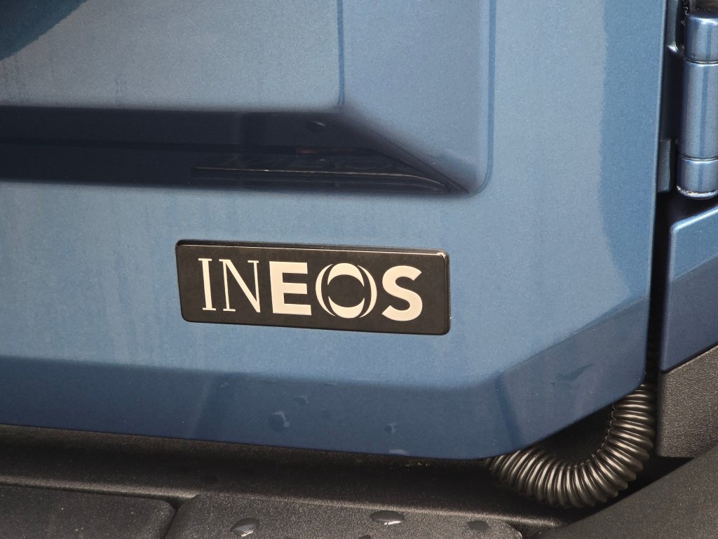 Used 2024 INEOS Grenadier Station Wagon AWD/4WD image 34