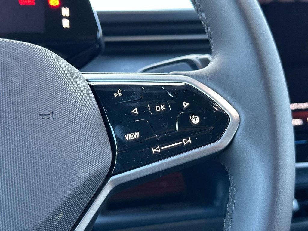 New 2025 Volkswagen ID. Buzz Pro S RWD image 11