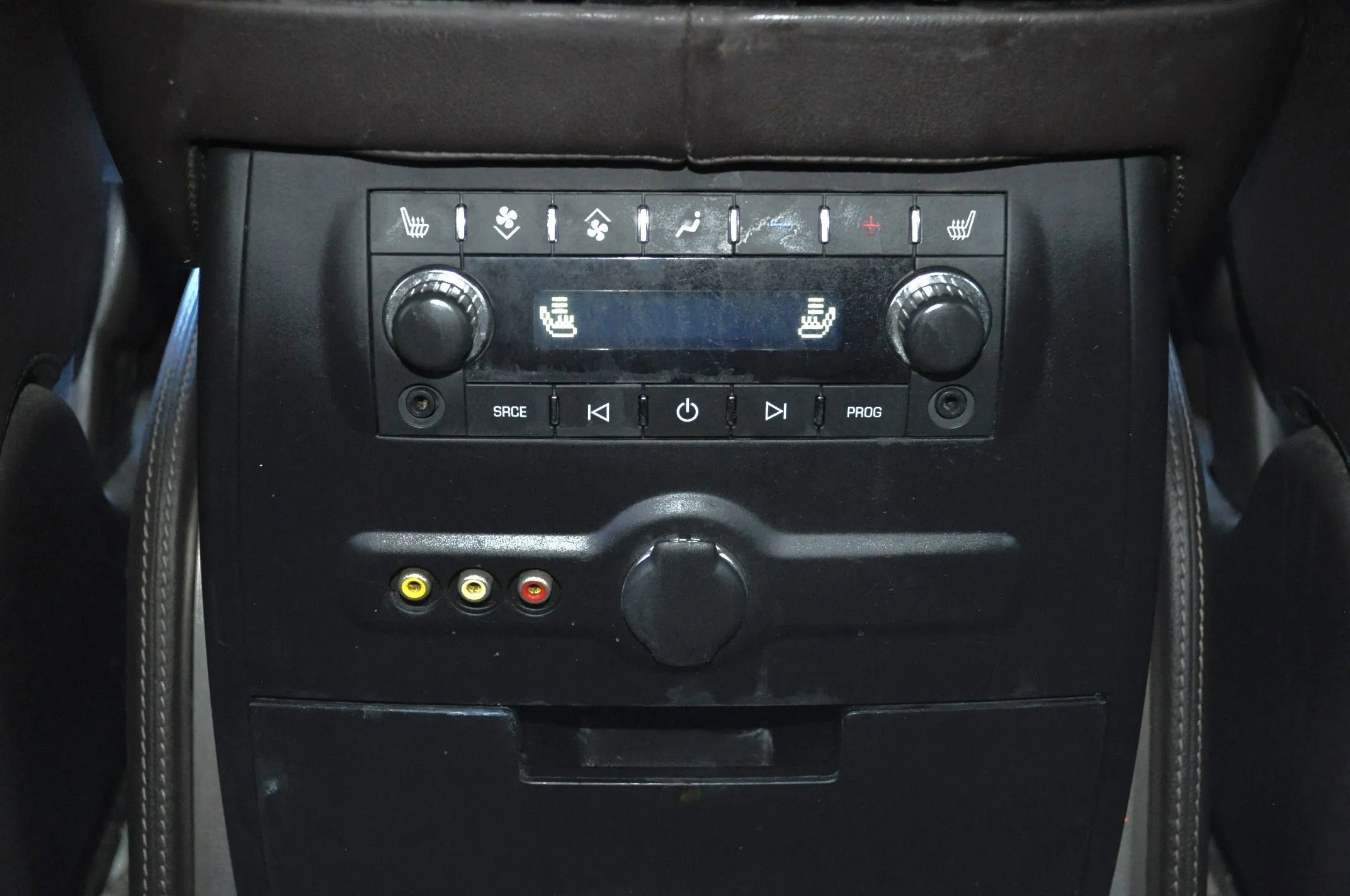 Used 2013 Cadillac Escalade Platinum image 20