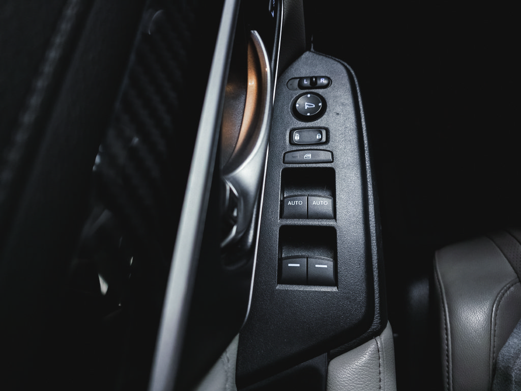 Used 2020 Honda CR-V Touring image 21