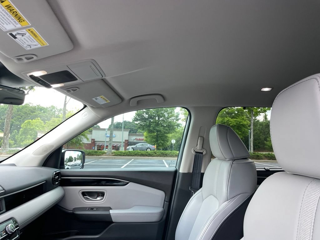 Certified 2025 Honda Pilot EX-L image 29