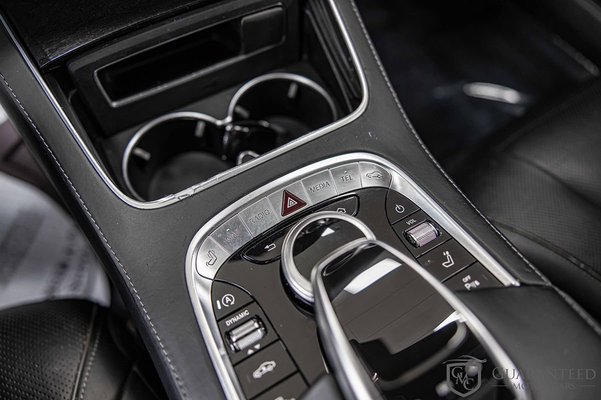 Used 2019 Mercedes-Benz S 560 Sedan image 31