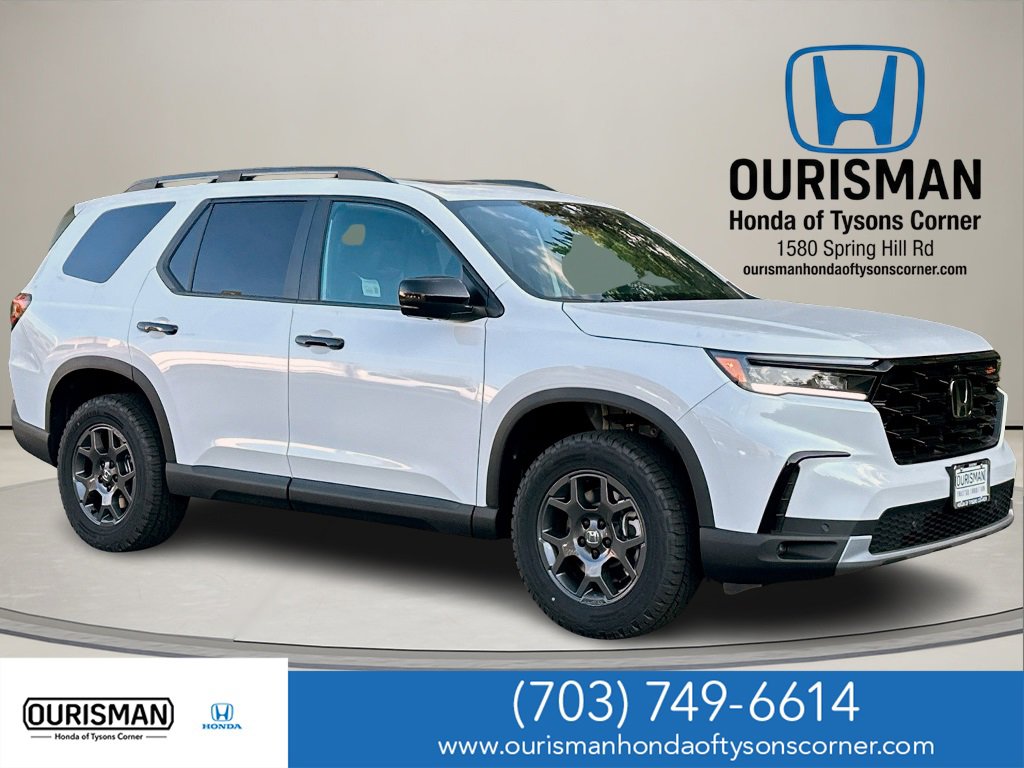 New 2025 Honda Pilot TrailSport