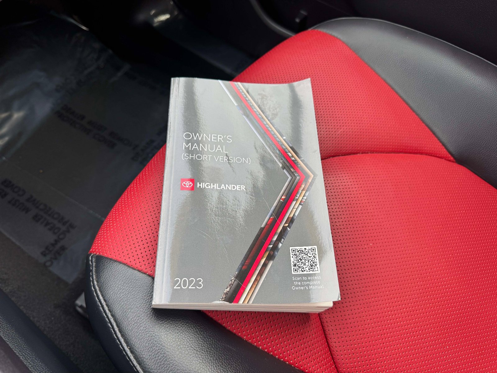 Used 2023 Toyota Highlander XSE image 40