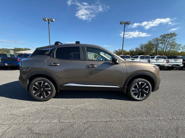 New 2026 Nissan Kicks SV w/ SV Premium Package image 4