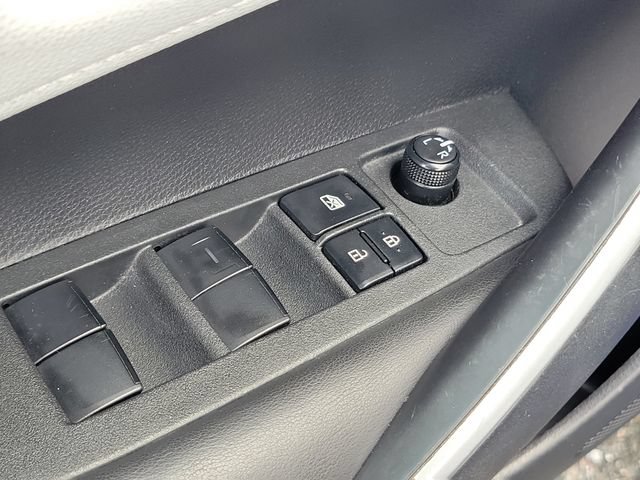 Used 2020 Toyota Corolla SE FWD image 23