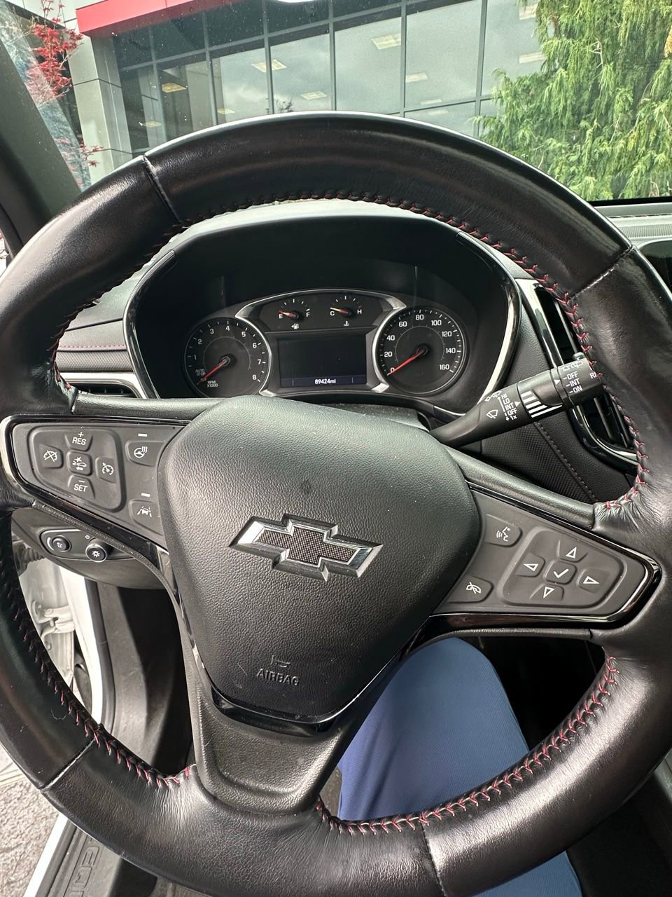 Used 2022 Chevrolet Equinox RS w/ RS Leather Package image 11