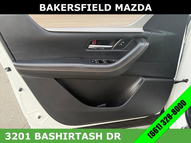 Used 2024 MAZDA CX-90 Plug-In Hybrid w/ Preferred image 10