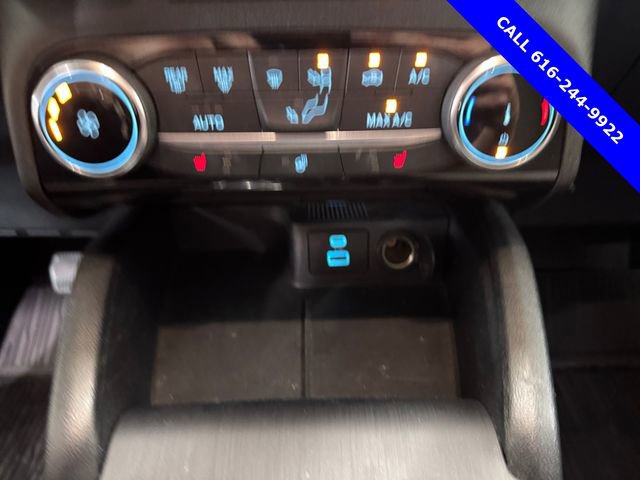 Used 2022 Ford Escape SE w/ Cold Weather Package image 15