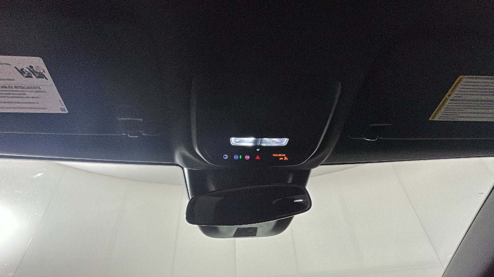 Used 2026 Chevrolet Equinox EV LT FWD image 30
