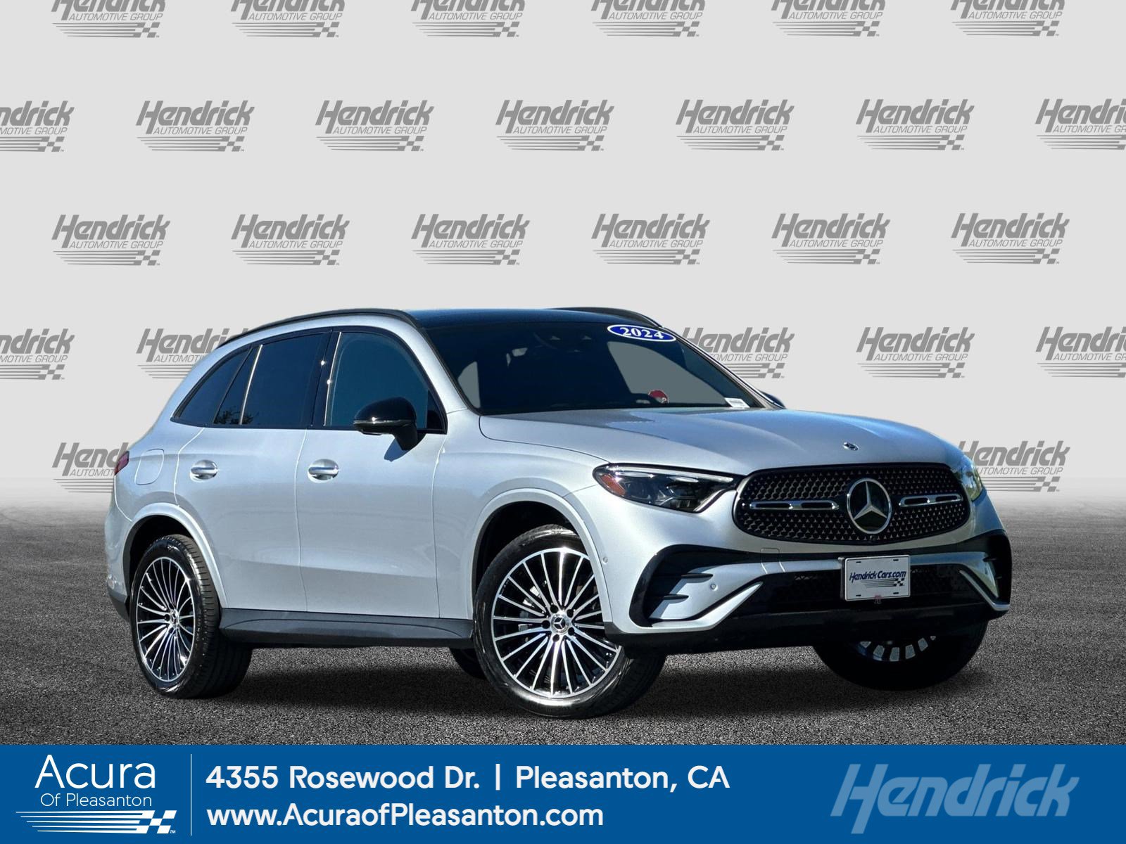 Used 2024 Mercedes-Benz GLC 300 image 1