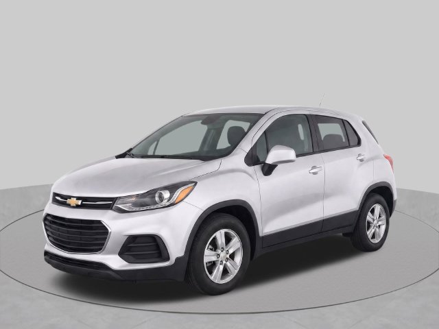Used 2021 Chevrolet Trax LS w/ Tint and Cruise Package AWD/4WD image 2