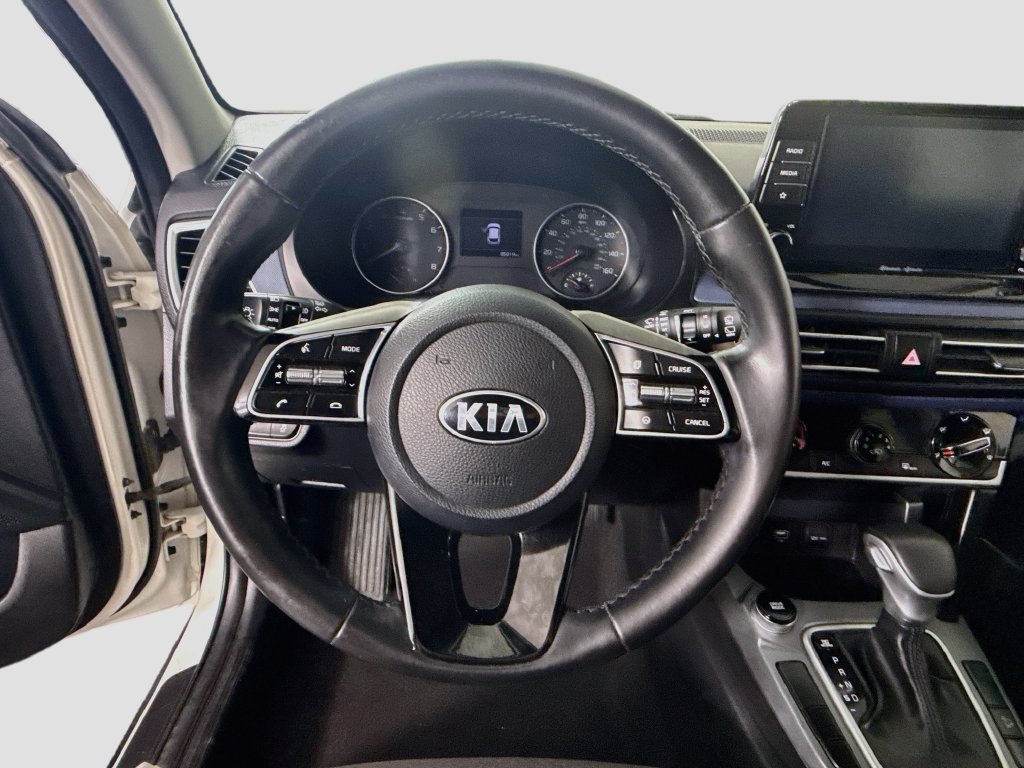 Used 2021 Kia Seltos S FWD image 12