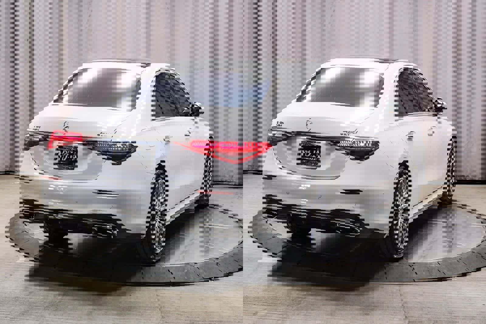 Certified 2026 Mercedes-Benz S 580 4MATIC Sedan image 4