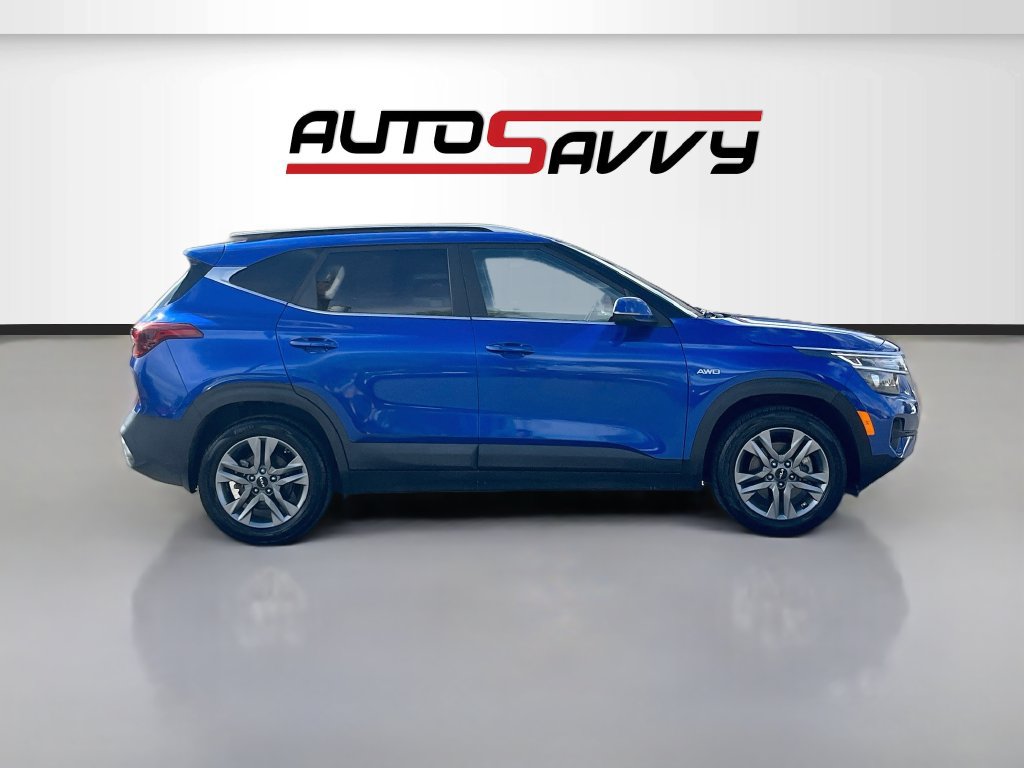 Used 2023 Kia Seltos S w/ Navigation Package AWD/4WD image 8