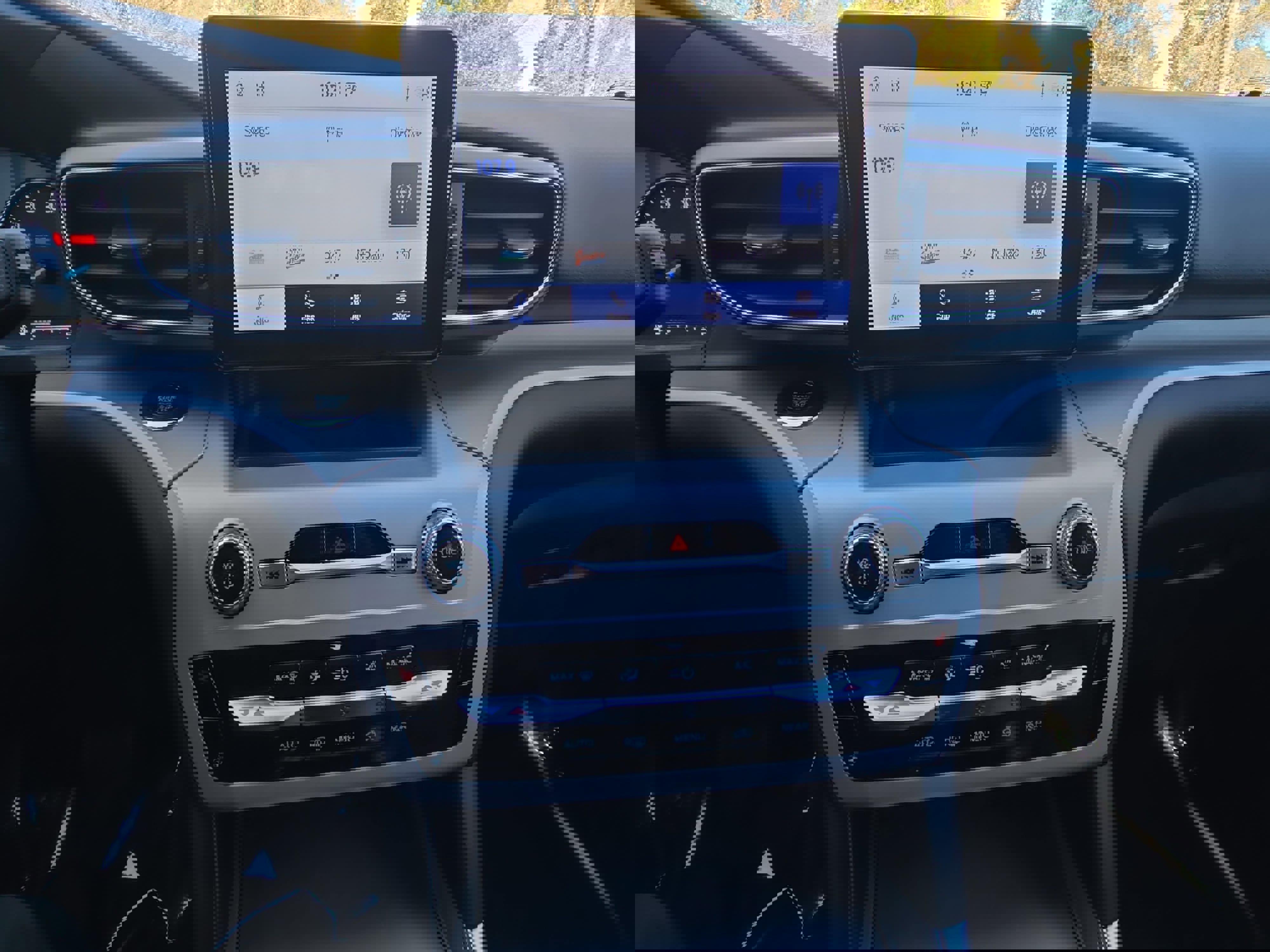 Used 2023 Ford Explorer XLT w/ Equipment Group 202A image 20