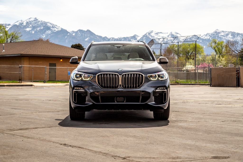 Used 2020 BMW X5 M50i image 8