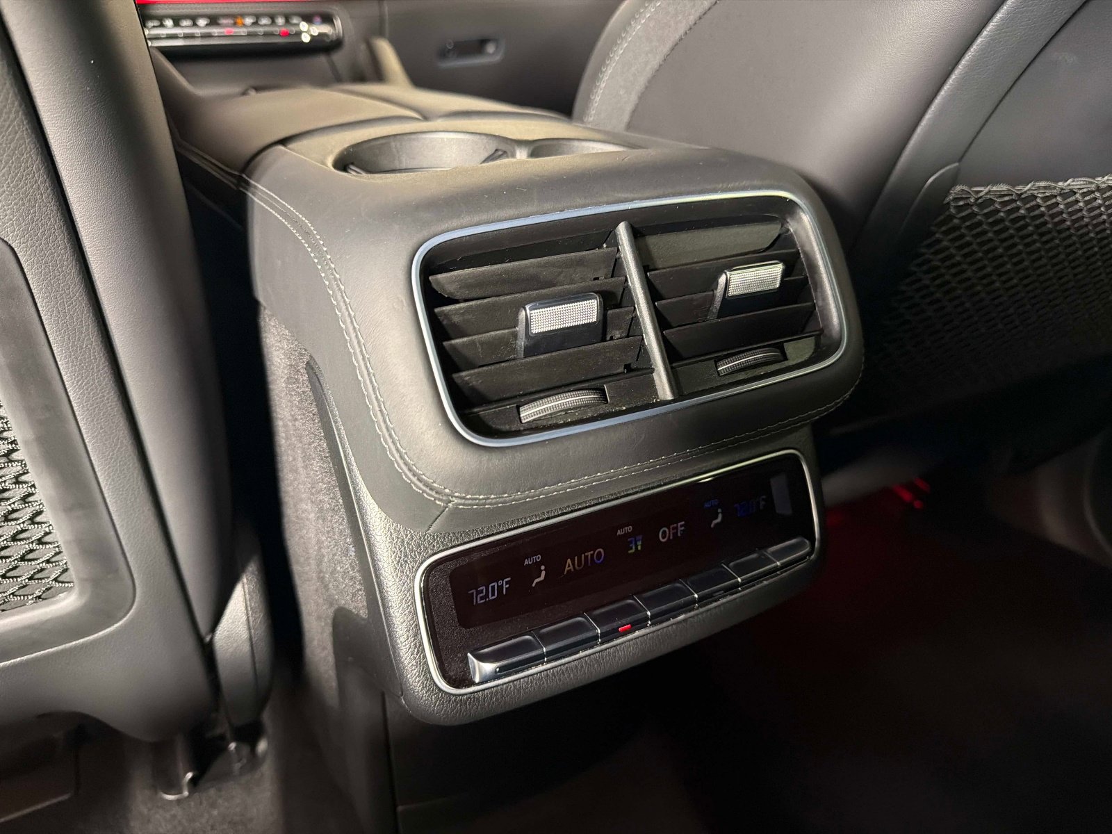 Used 2024 Mercedes-Benz GLS 63 AMG 4MATIC image 35