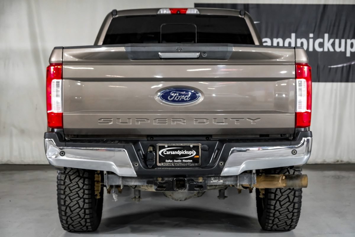 Used 2019 Ford F250 Lariat w/ Lariat Value Package AWD/4WD image 9