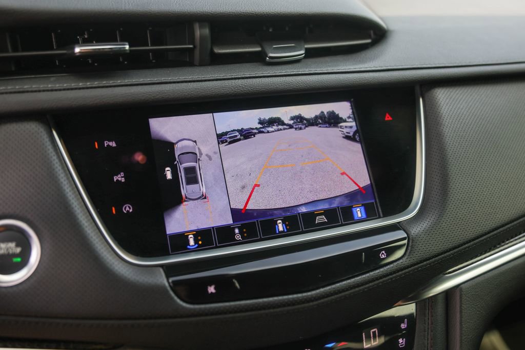 Certified 2024 Cadillac XT5 Sportv w/ Technology Package AWD/4WD image 17