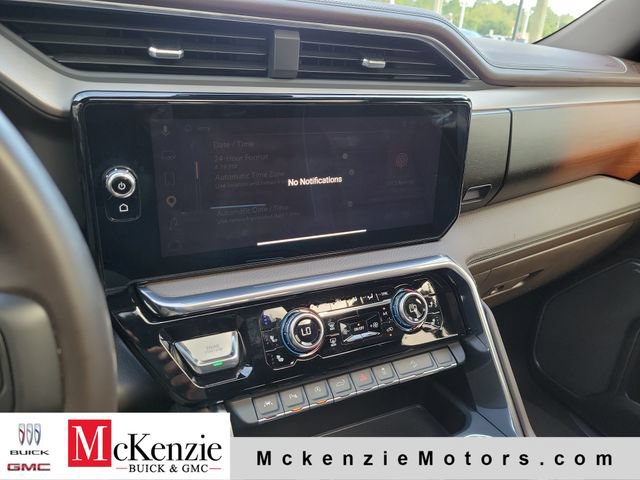 Used 2025 GMC Sierra 1500 Denali w/ Denali Reserve Package AWD/4WD image 15