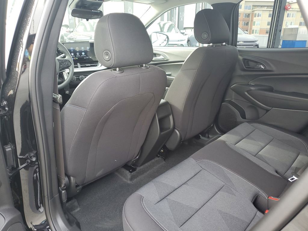 New 2026 Chevrolet Trax LS w/ Driver Confidence Package image 13