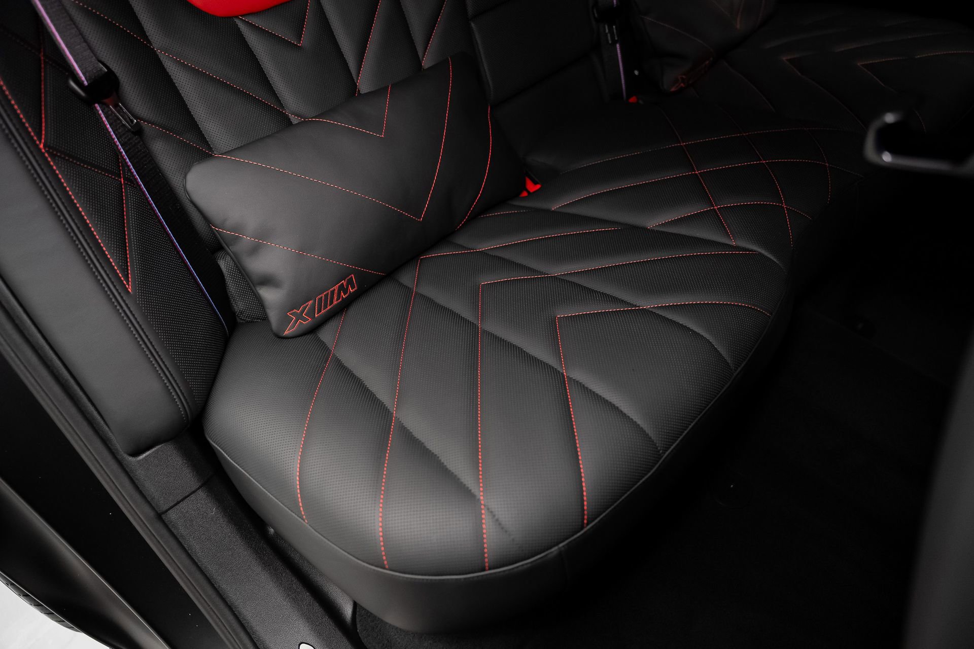 Used 2024 BMW XM Label Red image 71