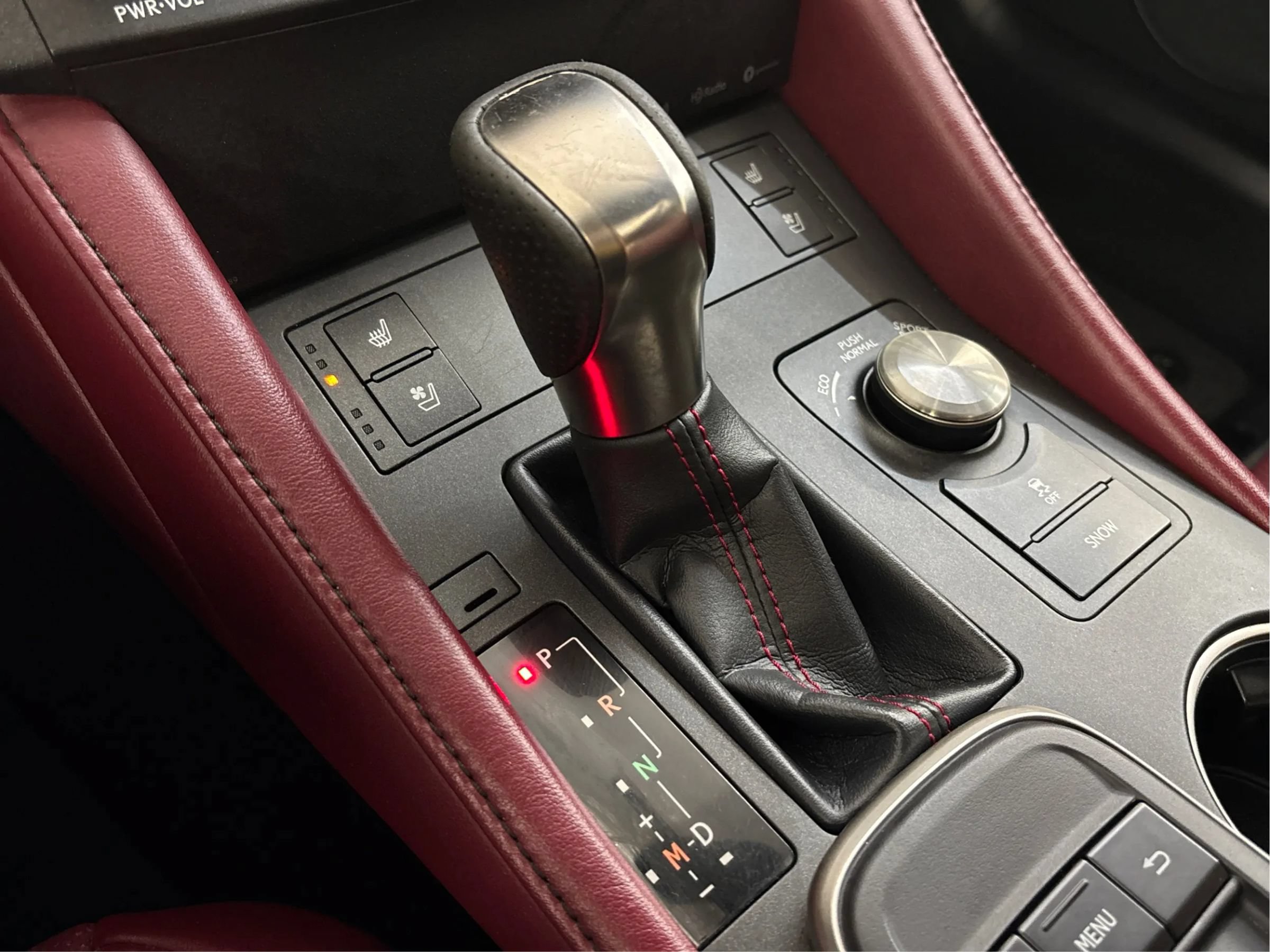 Used 2017 Lexus RC 200t F Sport RWD image 41