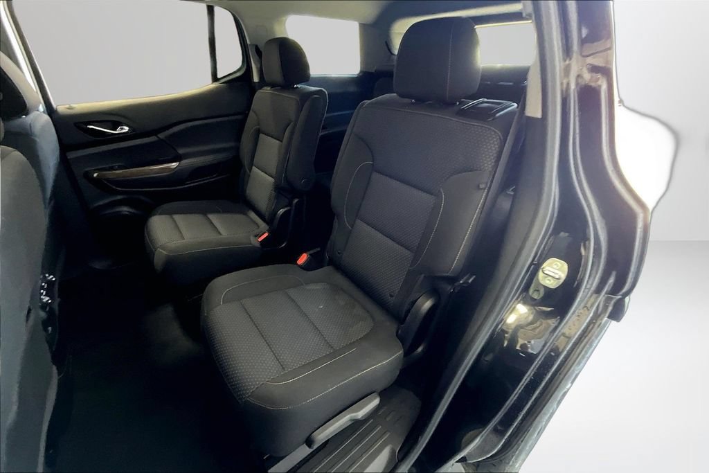 Used 2023 GMC Acadia SLE w/ Driver Convenience Package FWD image 22