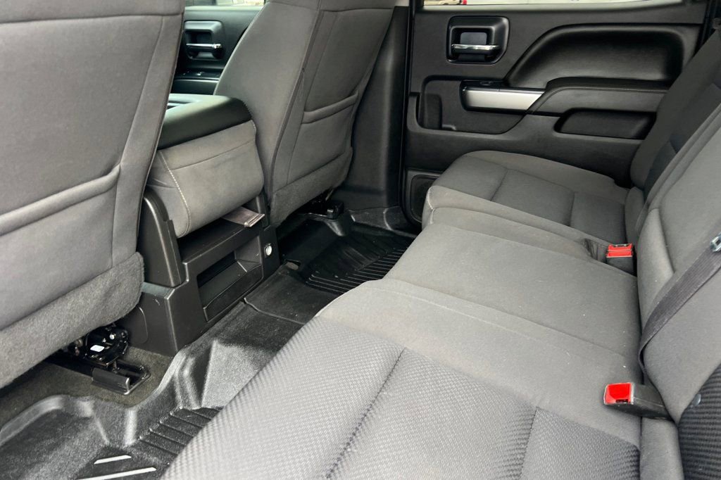 Used 2017 Chevrolet Silverado 3500 LT image 9