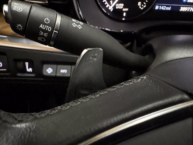Used 2021 Cadillac XT5 Sportv w/ Platinum Package AWD/4WD image 70
