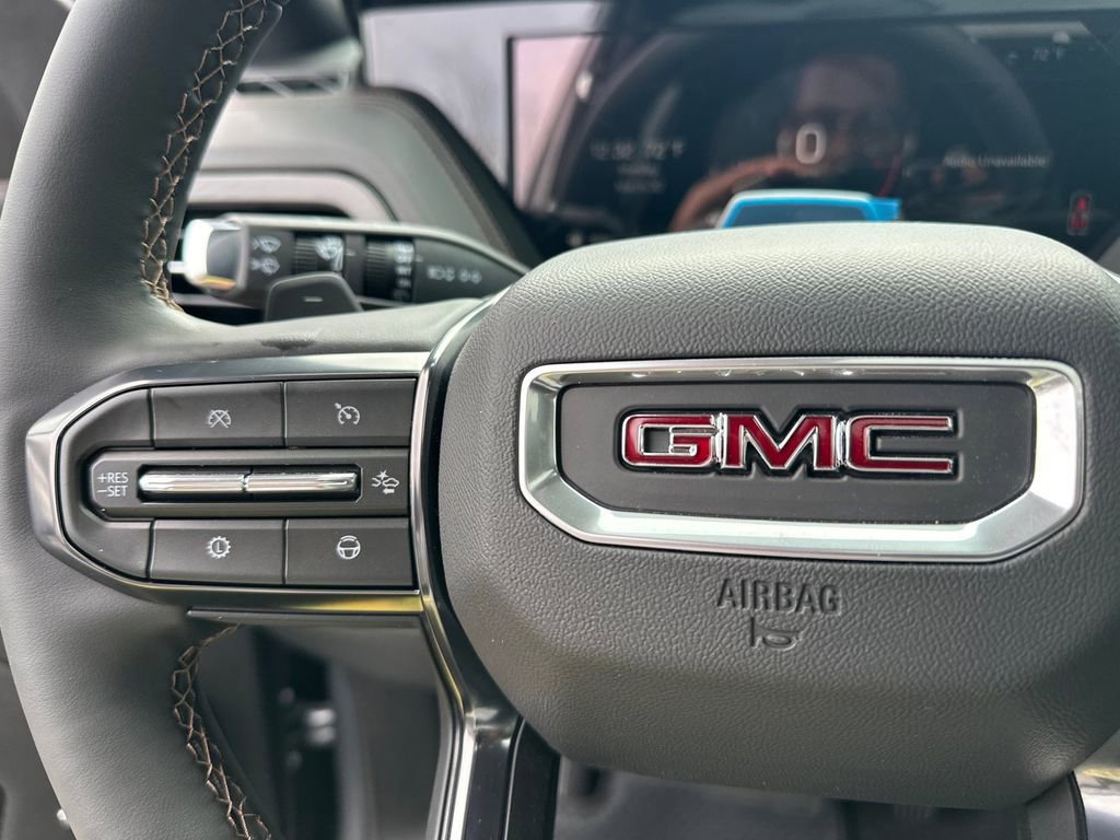 New 2026 GMC Yukon AT4 w/ AT4 Premium Plus Package image 27