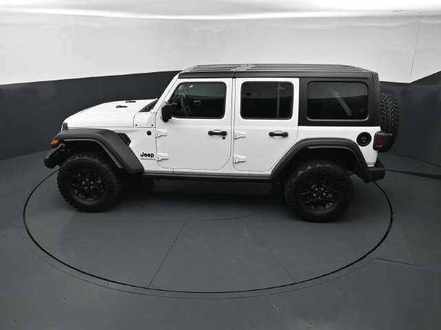Used 2024 Jeep Wrangler Unlimited Sport AWD/4WD image 15