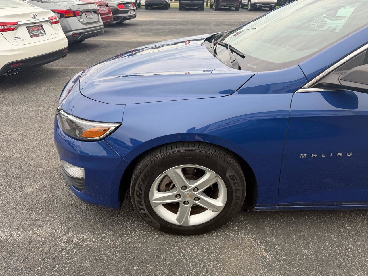 Used 2023 Chevrolet Malibu LS FWD image 10